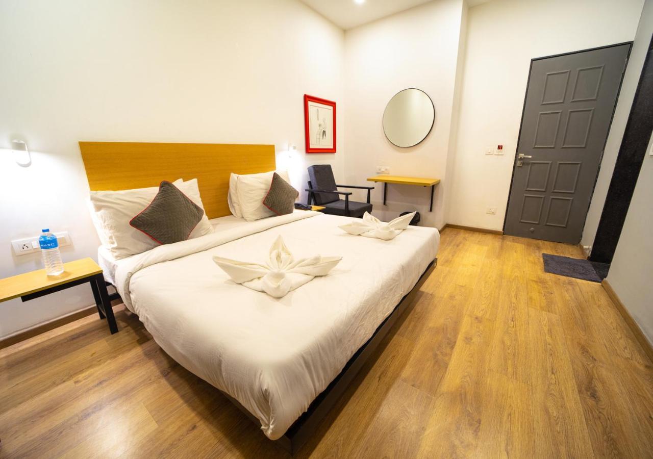 The Park Infinity Hotel สุรัต ภายนอก รูปภาพ